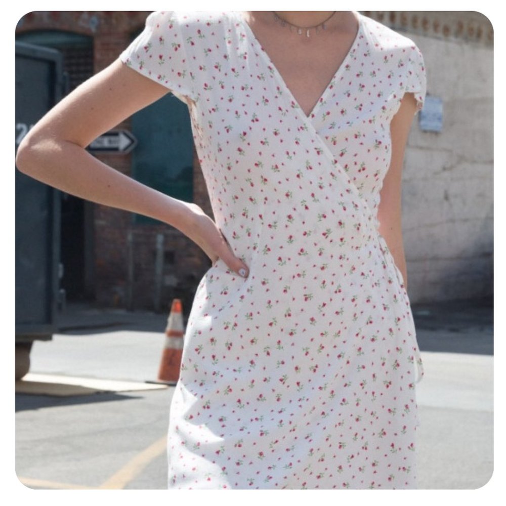 Brandy Melville floral white Robbie dress